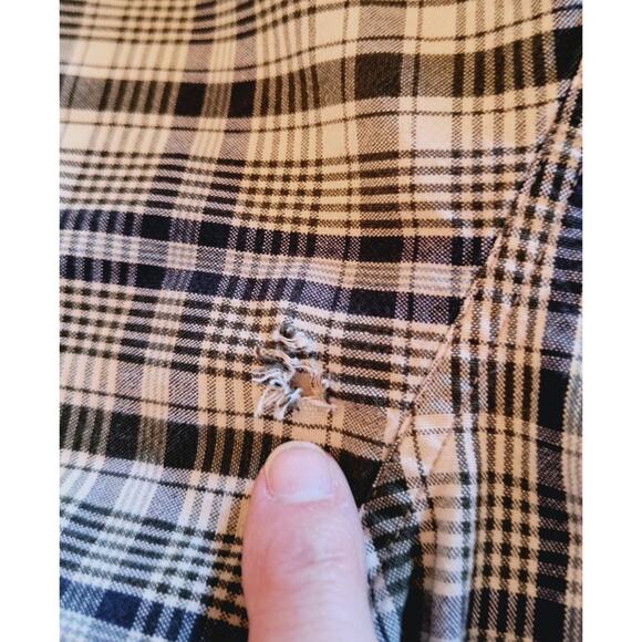 LL Bean Button Down Work Shirt Men's XXL Plaid Blue Green Long Sleeve Minor Flaw - Picture 4 of 12